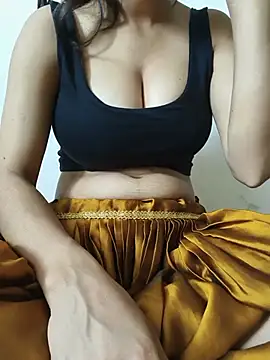 Snapshot of nidhii_nude chatting on July 17, 2026, 2:42 am nidhii nude online show from July 17, 2026, 2:42 am