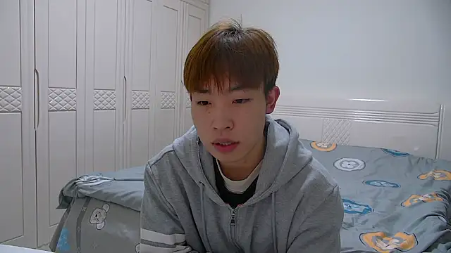 Similu-001 online show from March 7, 2026, 1:16 pm