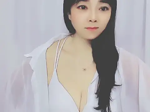 Snapshot of only-01 chatting on March 23, 2026, 8:25 am only-01 online show from March 23, 2026, 8:25 am