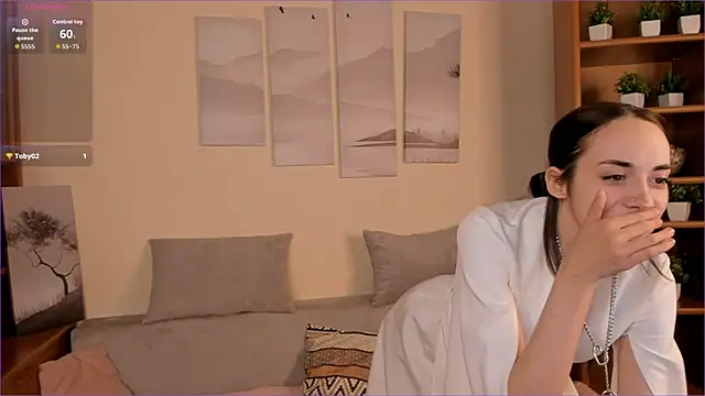 Snapshot of pearl_sky chatting on April 13, 2026, 9:08 pm pearl sky online show from April 13, 2026, 9:08 pm