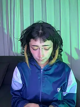 Snapshot of baby_akuma chatting on March 27, 2026, 3:37 am baby akuma online show from March 27, 2026, 3:37 am