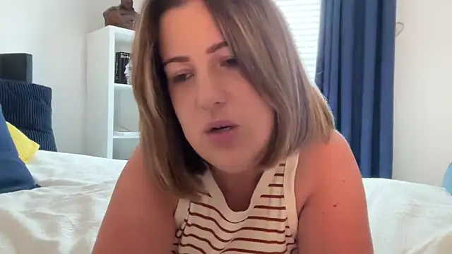 annabellewarick online show from April 9, 2026, 12:11 pm