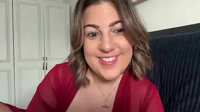 Snapshot of annabellewarick chatting on April 25, 2026, 6:49 pm annabellewarick online show from April 25, 2026, 6:49 pm