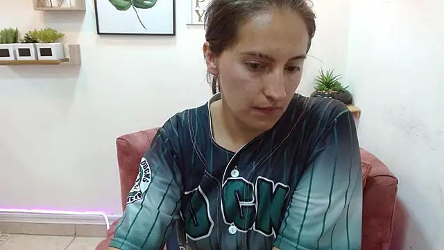 Sharon makelove online show from March 28, 2026, 7:26 pm