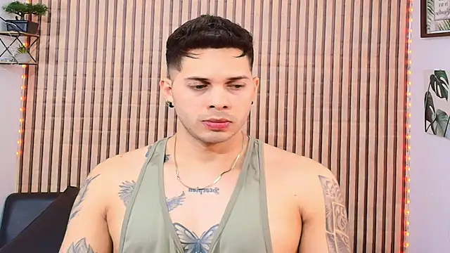 Snapshot of johan_speitzer chatting on March 23, 2026, 12:22 am johan speitzer online show from March 23, 2026, 12:22 am