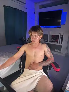 AngelLatinBoy online show from April 8, 2026, 10:11 pm