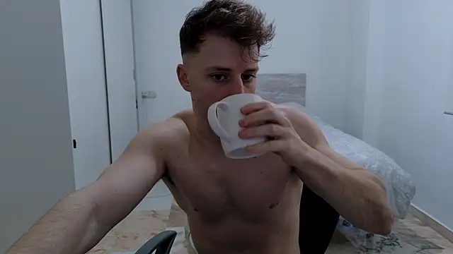 zeusoctavian1 online show from March 12, 2026, 5:06 pm