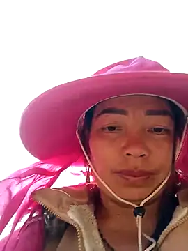 Yellow-pink online show from March 30, 2026, 1:40 am