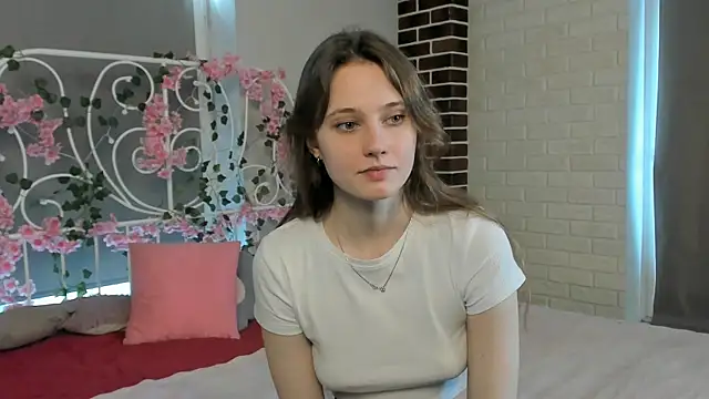 RubieHeiser online show from March 24, 2026, 10:04 am