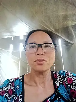 Snapshot of Tina6886 chatting on April 6, 2026, 6:25 am Tina6886 online show from April 6, 2026, 6:25 am