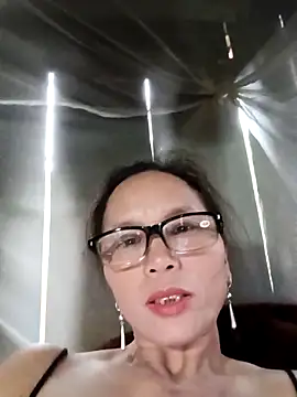 Snapshot of Tina6886 chatting on March 25, 2026, 10:03 am Tina6886 online show from March 25, 2026, 10:03 am