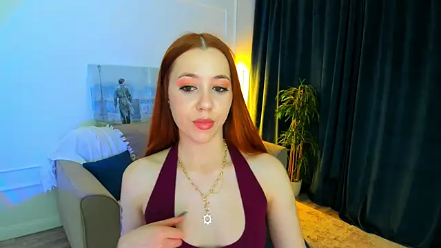 Snapshot of BloomAndFun chatting on April 8, 2026, 7:48 pm BloomAndFun online show from April 8, 2026, 7:48 pm