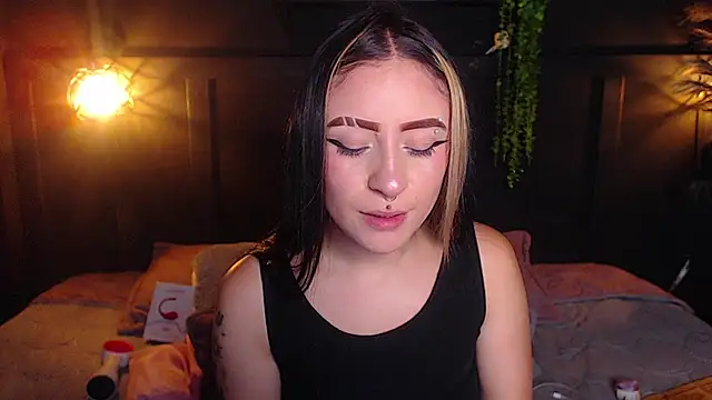 melodygirl2   online show from March 10, 2026, 7:40 pm