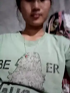 Rosie-LoveU online show from April 12, 2026, 11:57 am