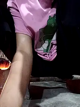 Rosie-LoveU online show from April 9, 2026, 10:49 pm