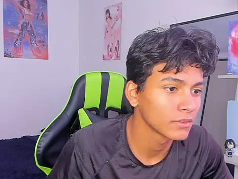 PaulTallx online show from March 18, 2026, 6:42 pm