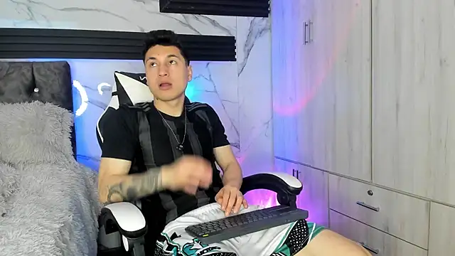 ThiagoFerrero Hot online show from April 8, 2026, 7:26 pm