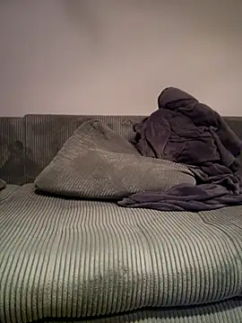 Snapshot of Activ1top chatting on March 11, 2026, 8:25 pm Activ1top online show from March 11, 2026, 8:25 pm