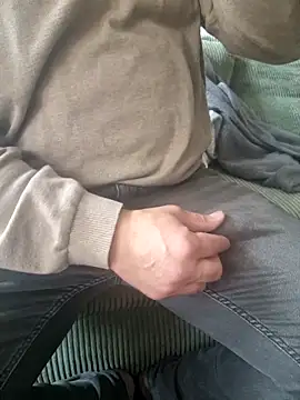 Snapshot of Activ1top chatting on March 29, 2026, 11:12 am Activ1top online show from March 29, 2026, 11:12 am