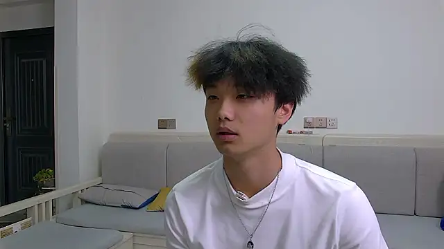 icecream-002 online show from March 30, 2026, 3:41 am