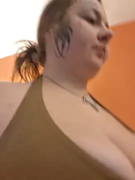 honeymari3044 online show from March 9, 2026, 10:35 pm