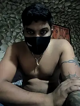 kamasutra012345 online show from May 10, 2026, 3:36 pm