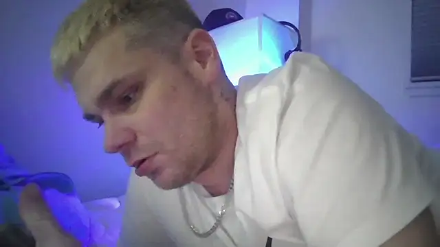 occasionalride1 online show from April 8, 2026, 7:21 am