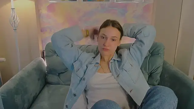 Snapshot of MirageAnn chatting on April 18, 2026, 9:55 am MirageAnn online show from April 18, 2026, 9:55 am