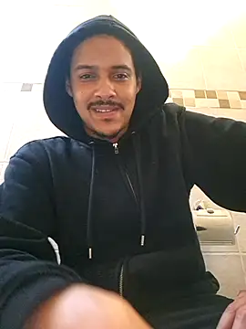 Snapshot of DrEazyDick chatting on June 25, 2026, 1:49 pm DrEazyDick online show from June 25, 2026, 1:49 pm