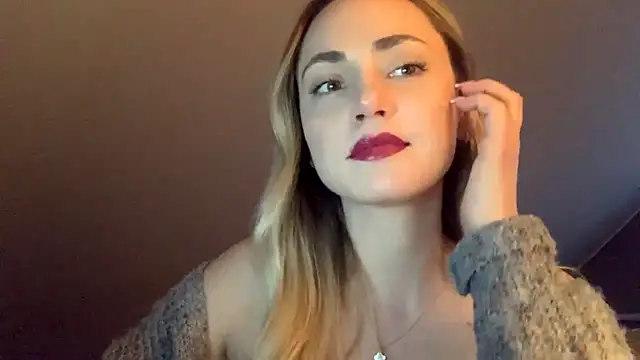 Snapshot of ScarlettSensitive chatting on March 19, 2026, 4:18 pm ScarlettSensitive online show from March 19, 2026, 4:18 pm