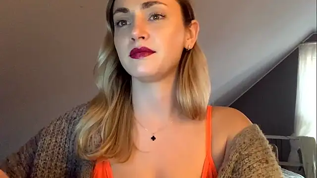 Snapshot of ScarlettSensitive chatting on March 12, 2026, 3:38 pm ScarlettSensitive online show from March 12, 2026, 3:38 pm