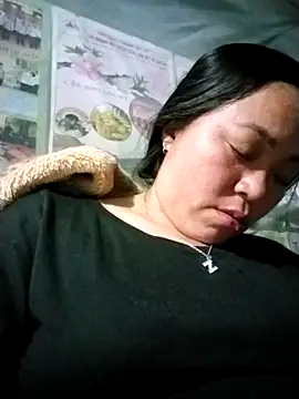 Min-in online show from April 24, 2026, 2:19 pm