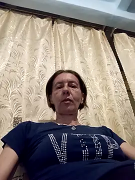 Snapshot of Tania9876 chatting on June 2, 2026, 7:25 pm Tania9876 online show from June 2, 2026, 7:25 pm