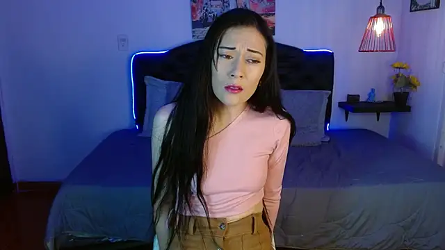 Snapshot of Mylu_xx chatting on June 2, 2026, 1:33 pm Mylu xx online show from June 2, 2026, 1:33 pm