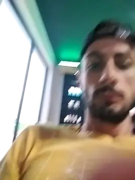 LiL-DRapXXX online show from April 13, 2026, 2:43 pm