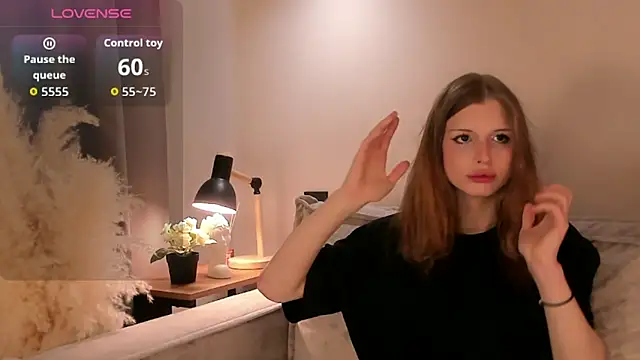 KristinDavis online show from March 30, 2026, 7:21 am