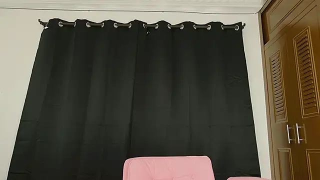 Snapshot of kittymyers chatting on March 28, 2026, 7:48 pm kittymyers online show from March 28, 2026, 7:48 pm