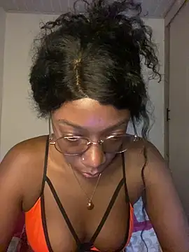 GaiaFiore online show from April 2, 2026, 9:38 am