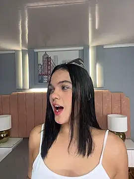 Bella-Ferrer online show from March 29, 2026, 2:41 pm