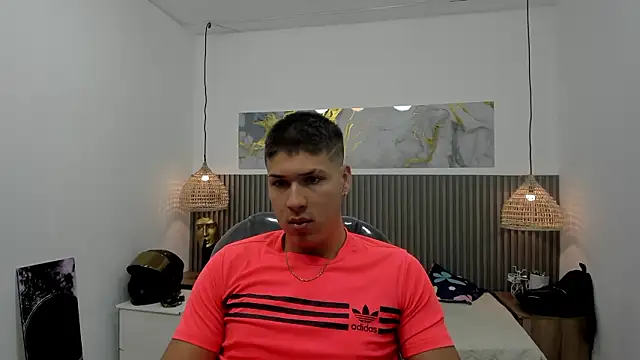 AlessandroFranco online show from March 25, 2026, 1:21 pm