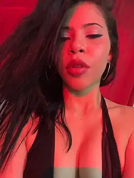 MiaReidd online show from April 12, 2026, 11:02 am