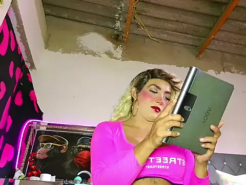 candy aass online show from March 29, 2026, 8:43 pm