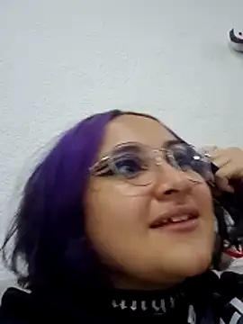 Liily Foxxy online show from May 26, 2026, 10:46 am