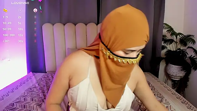 Snapshot of bahiya_aziz chatting on May 7, 2026, 1:14 pm bahiya aziz online show from May 7, 2026, 1:14 pm