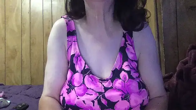 Snapshot of milfmichelle69 chatting on May 27, 2026, 3:19 pm milfmichelle69 online show from May 27, 2026, 3:19 pm