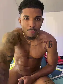 Snapshot of Terry___00 chatting on April 15, 2026, 1:33 am Terry 00 online show from April 15, 2026, 1:33 am