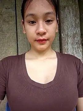 -Hicici- online show from May 15, 2026, 11:36 pm