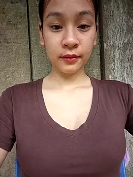 -Hicici- online show from May 15, 2026, 11:47 pm