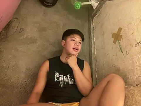 urasianrey online show from April 7, 2026, 5:15 pm