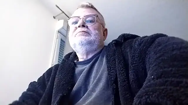 oura online show from March 22, 2026, 6:59 am